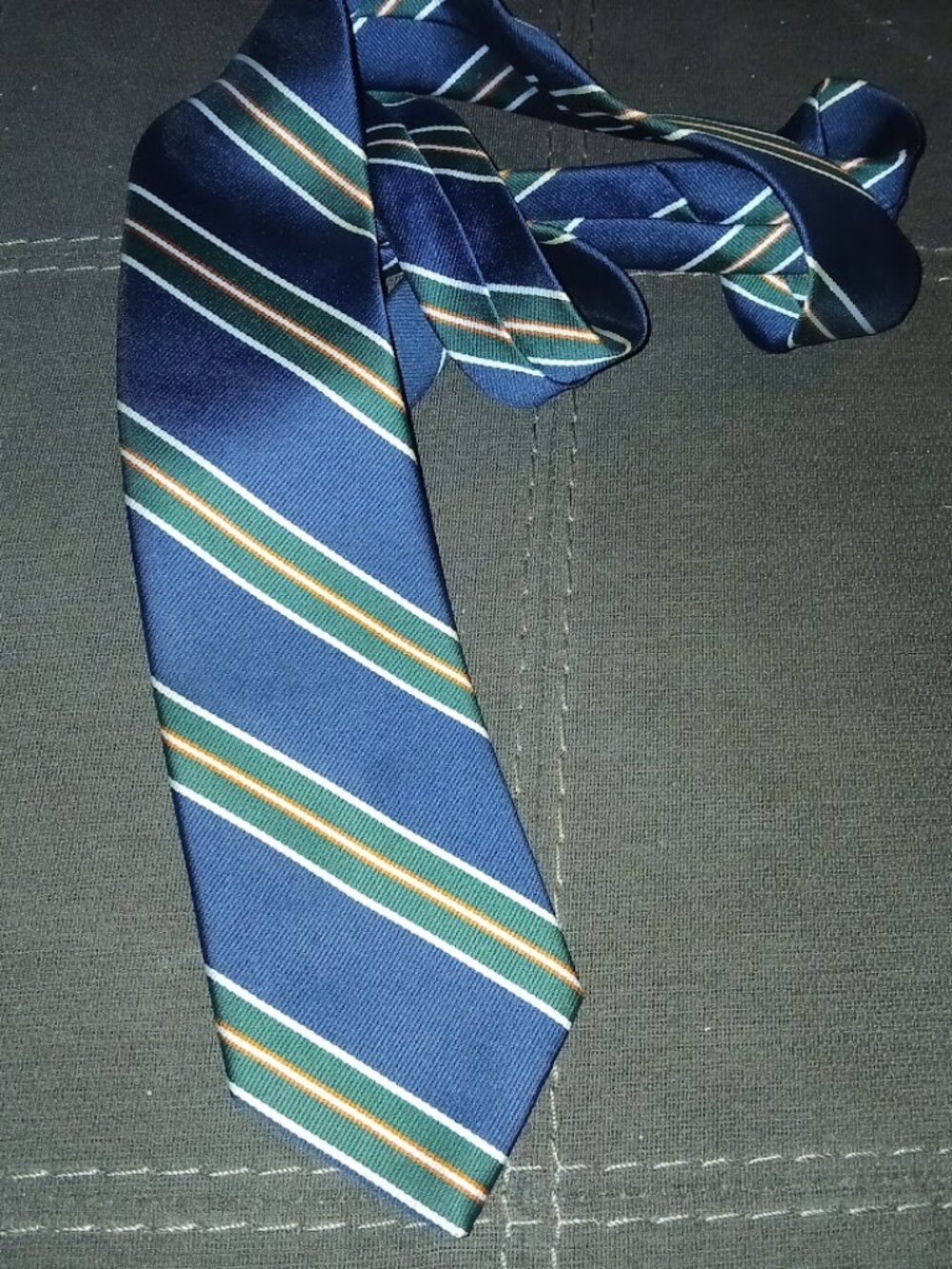 Sears Tie